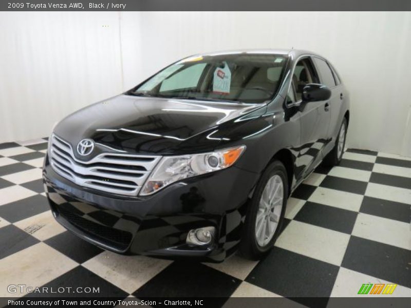 Black / Ivory 2009 Toyota Venza AWD