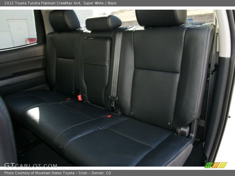 Super White / Black 2013 Toyota Tundra Platinum CrewMax 4x4