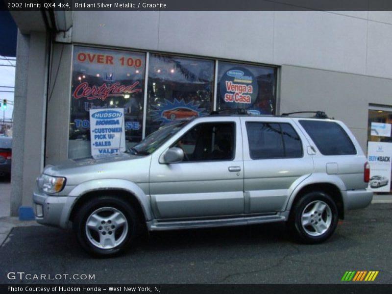 Brilliant Silver Metallic / Graphite 2002 Infiniti QX4 4x4