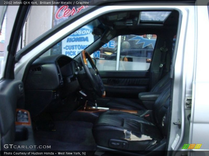 Brilliant Silver Metallic / Graphite 2002 Infiniti QX4 4x4