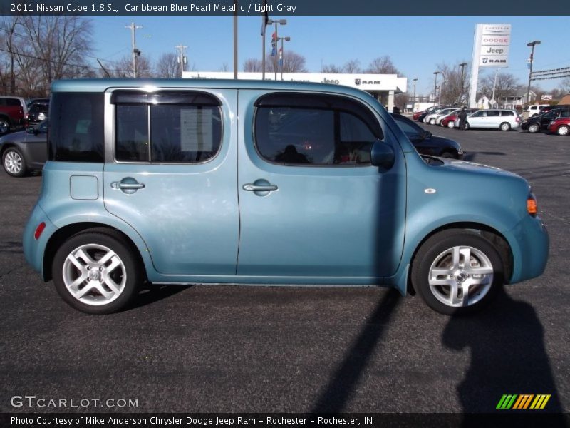 Caribbean Blue Pearl Metallic / Light Gray 2011 Nissan Cube 1.8 SL