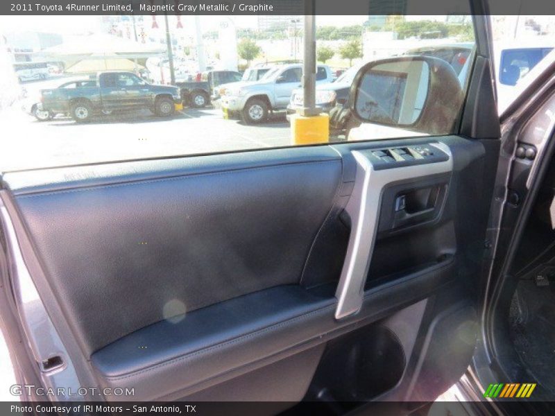 Magnetic Gray Metallic / Graphite 2011 Toyota 4Runner Limited