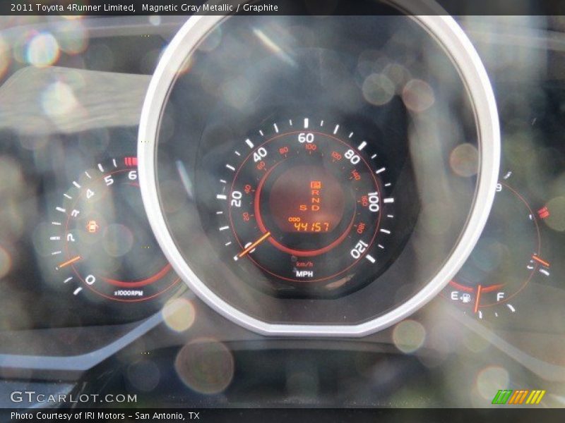 Magnetic Gray Metallic / Graphite 2011 Toyota 4Runner Limited