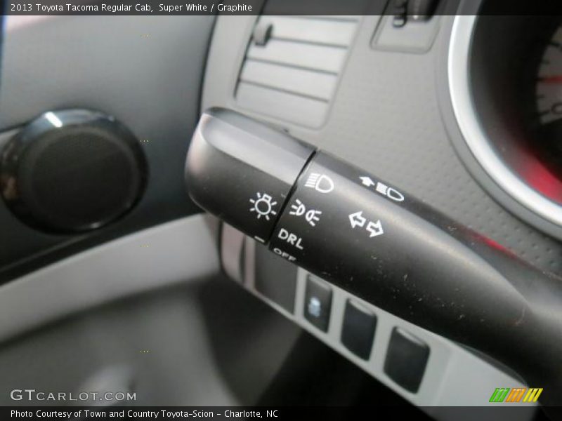 Super White / Graphite 2013 Toyota Tacoma Regular Cab