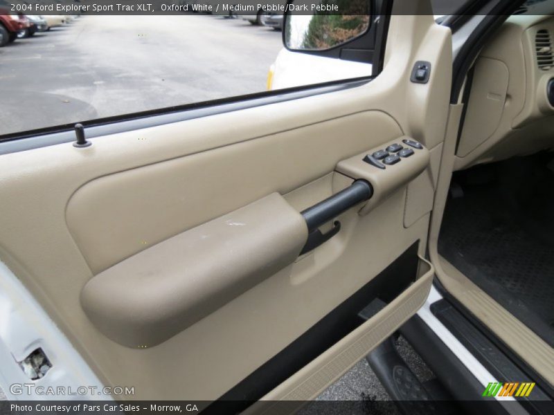 Oxford White / Medium Pebble/Dark Pebble 2004 Ford Explorer Sport Trac XLT
