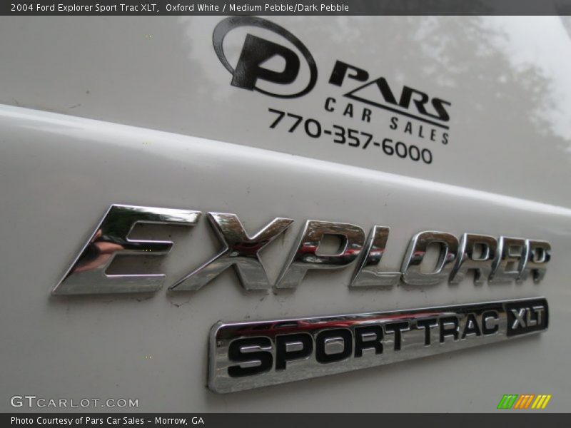 Oxford White / Medium Pebble/Dark Pebble 2004 Ford Explorer Sport Trac XLT
