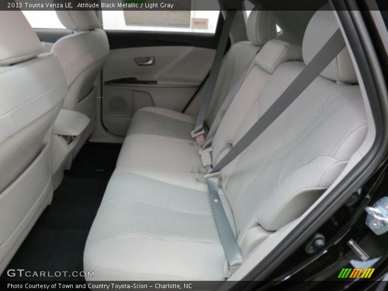 Attitude Black Metallic / Light Gray 2013 Toyota Venza LE