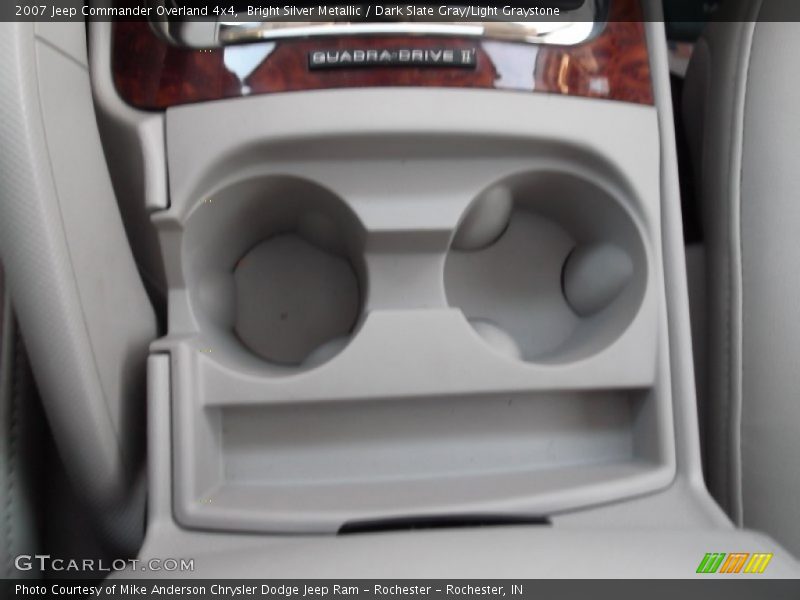 Bright Silver Metallic / Dark Slate Gray/Light Graystone 2007 Jeep Commander Overland 4x4