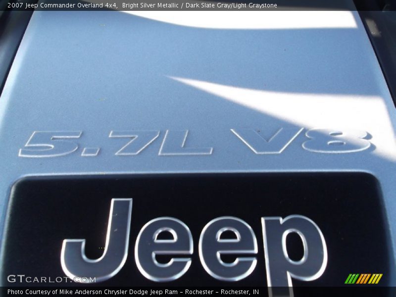 Bright Silver Metallic / Dark Slate Gray/Light Graystone 2007 Jeep Commander Overland 4x4
