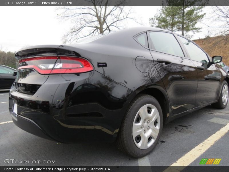 Pitch Black / Black 2013 Dodge Dart SE