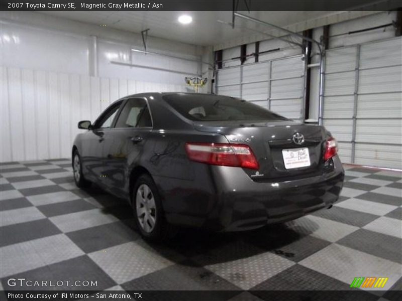 Magnetic Gray Metallic / Ash 2007 Toyota Camry SE