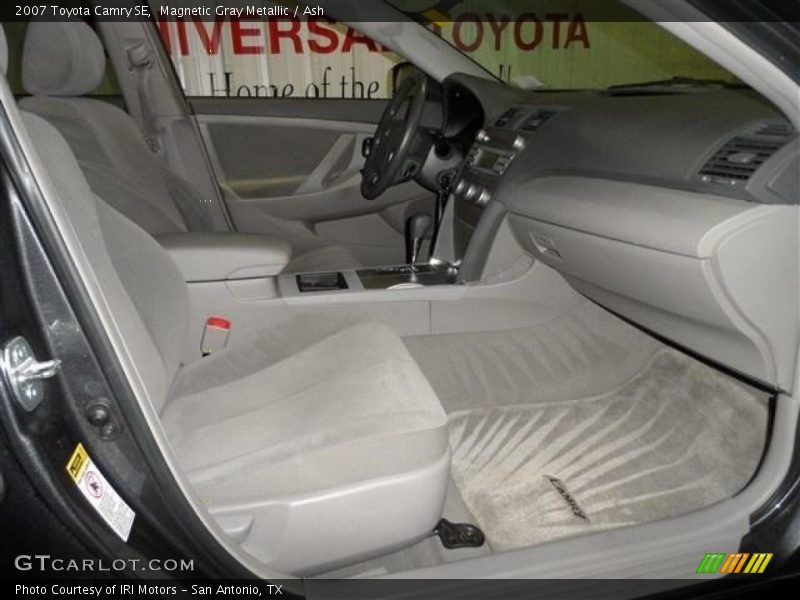 Magnetic Gray Metallic / Ash 2007 Toyota Camry SE