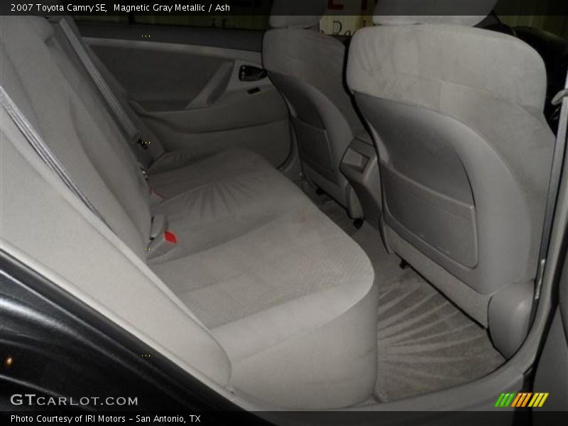 Magnetic Gray Metallic / Ash 2007 Toyota Camry SE