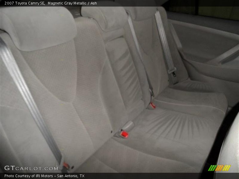 Magnetic Gray Metallic / Ash 2007 Toyota Camry SE