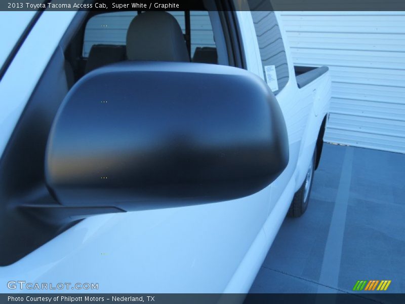 Super White / Graphite 2013 Toyota Tacoma Access Cab