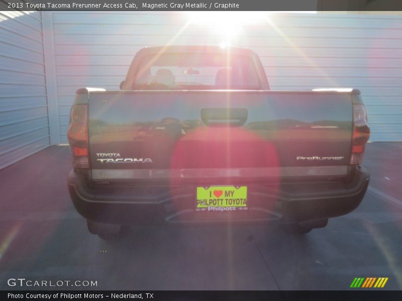 Magnetic Gray Metallic / Graphite 2013 Toyota Tacoma Prerunner Access Cab