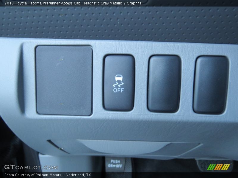 Magnetic Gray Metallic / Graphite 2013 Toyota Tacoma Prerunner Access Cab