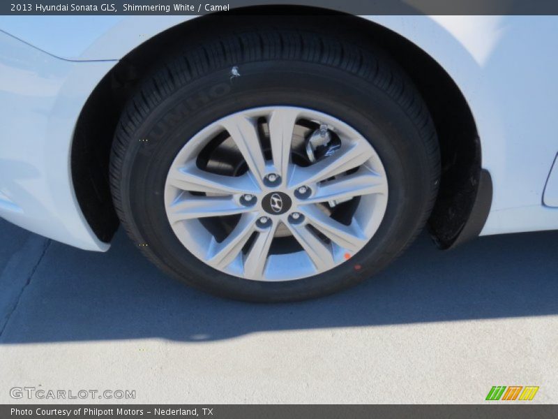 Shimmering White / Camel 2013 Hyundai Sonata GLS