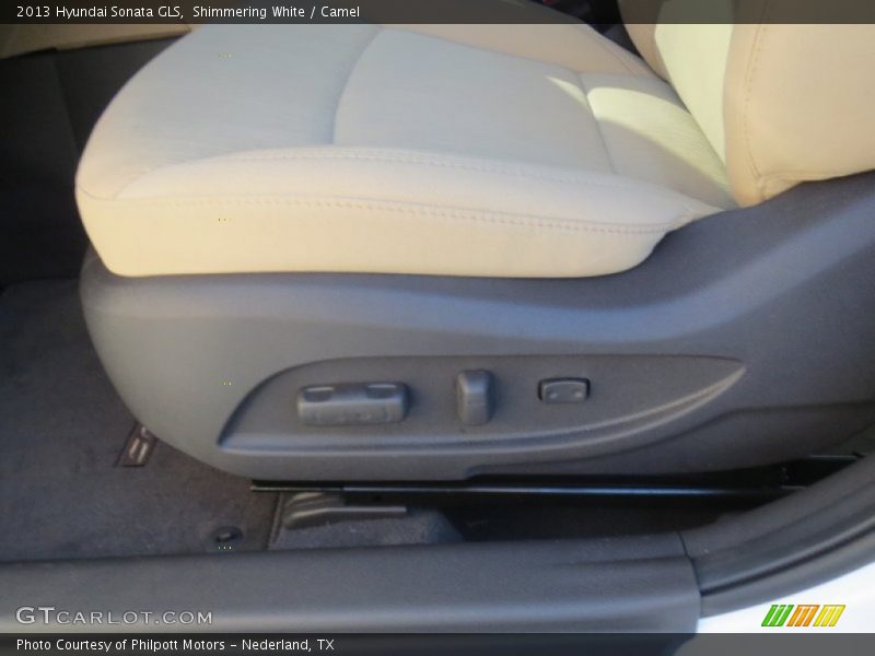 Shimmering White / Camel 2013 Hyundai Sonata GLS
