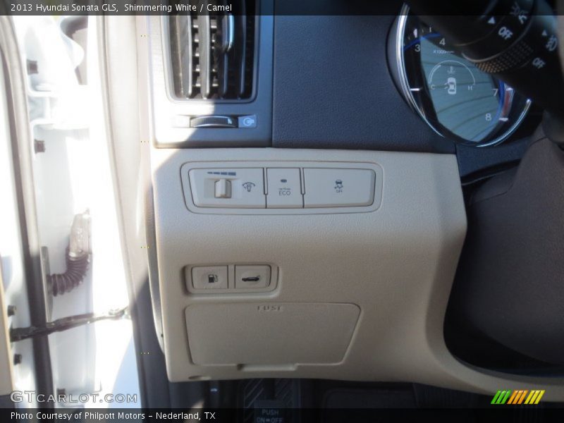 Shimmering White / Camel 2013 Hyundai Sonata GLS