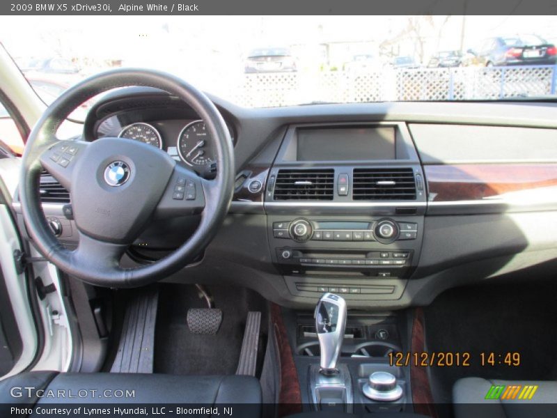 Alpine White / Black 2009 BMW X5 xDrive30i