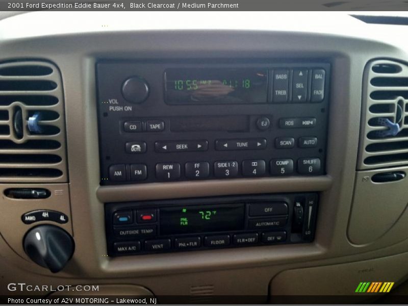 Black Clearcoat / Medium Parchment 2001 Ford Expedition Eddie Bauer 4x4