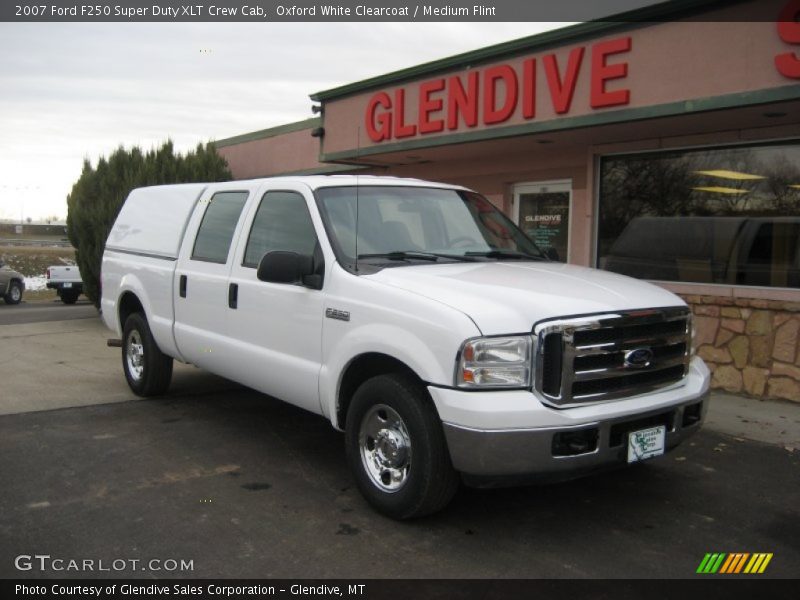 Oxford White Clearcoat / Medium Flint 2007 Ford F250 Super Duty XLT Crew Cab