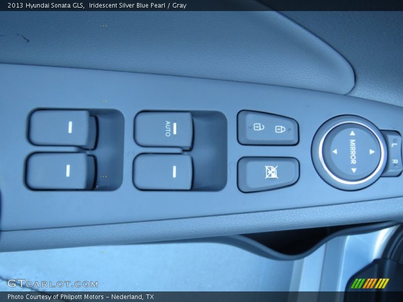 Iridescent Silver Blue Pearl / Gray 2013 Hyundai Sonata GLS
