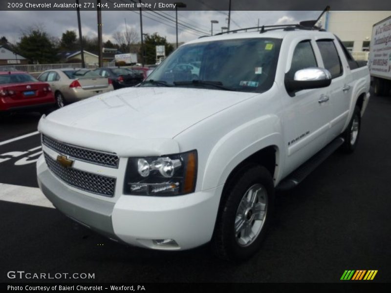Summit White / Ebony 2009 Chevrolet Avalanche Z71 4x4