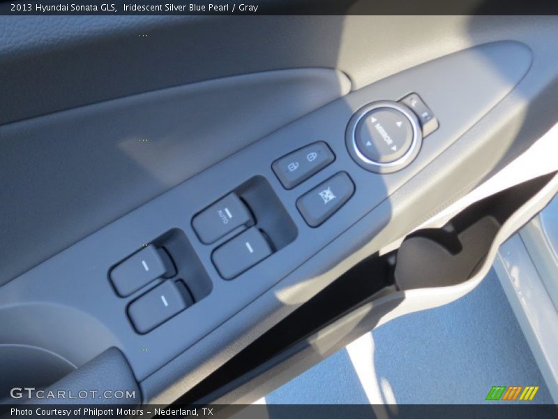 Iridescent Silver Blue Pearl / Gray 2013 Hyundai Sonata GLS