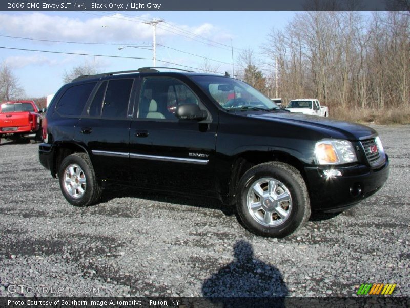 Black Onyx / Light Gray 2006 GMC Envoy SLT 4x4