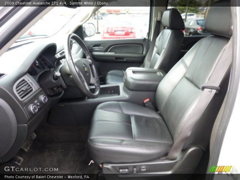 Summit White / Ebony 2009 Chevrolet Avalanche Z71 4x4