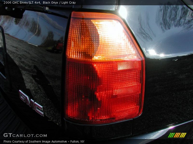Black Onyx / Light Gray 2006 GMC Envoy SLT 4x4