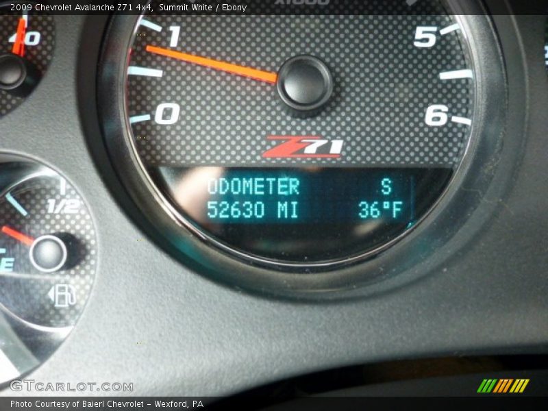 Summit White / Ebony 2009 Chevrolet Avalanche Z71 4x4