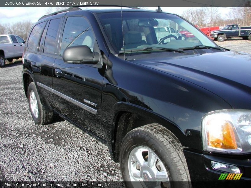 Black Onyx / Light Gray 2006 GMC Envoy SLT 4x4