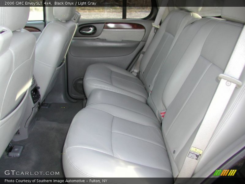 Black Onyx / Light Gray 2006 GMC Envoy SLT 4x4