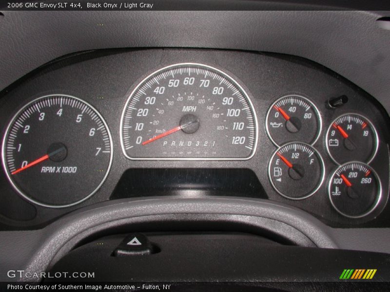  2006 Envoy SLT 4x4 SLT 4x4 Gauges