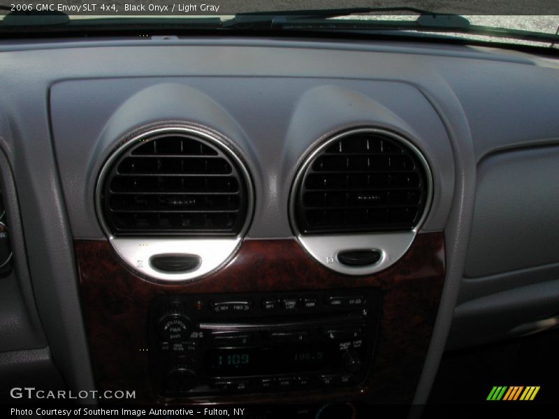 Black Onyx / Light Gray 2006 GMC Envoy SLT 4x4
