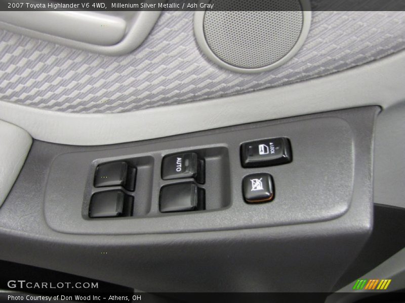 Millenium Silver Metallic / Ash Gray 2007 Toyota Highlander V6 4WD