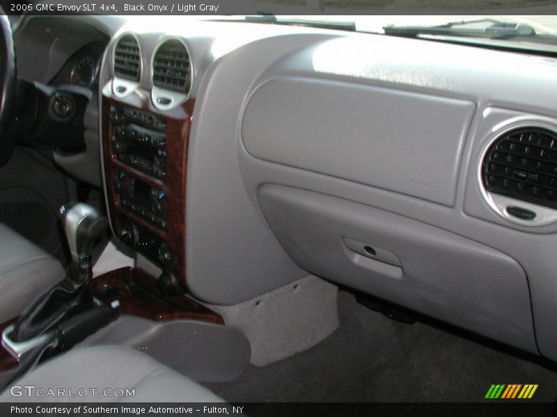 Black Onyx / Light Gray 2006 GMC Envoy SLT 4x4