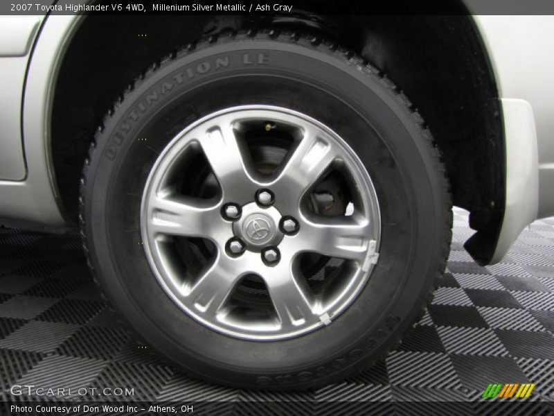 Millenium Silver Metallic / Ash Gray 2007 Toyota Highlander V6 4WD