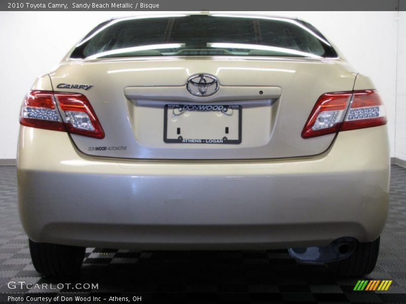 Sandy Beach Metallic / Bisque 2010 Toyota Camry
