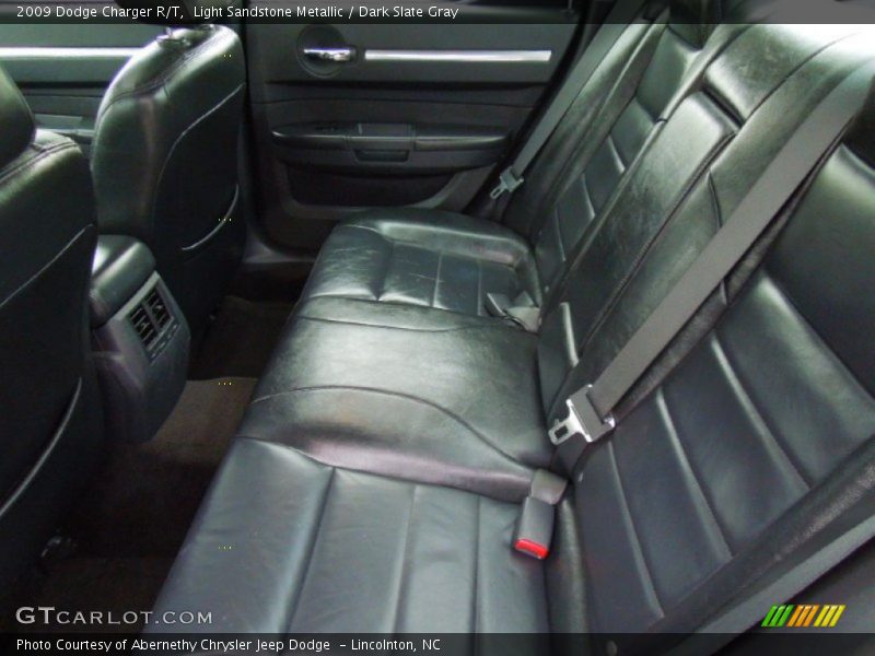 Light Sandstone Metallic / Dark Slate Gray 2009 Dodge Charger R/T