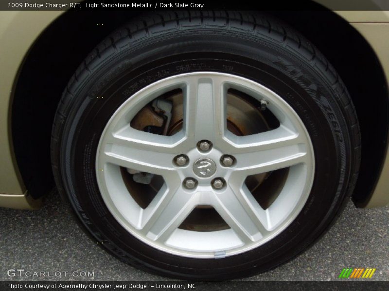 Light Sandstone Metallic / Dark Slate Gray 2009 Dodge Charger R/T