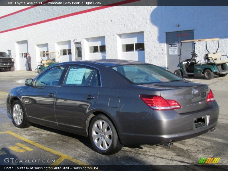Phantom Gray Pearl / Light Gray 2006 Toyota Avalon XLS