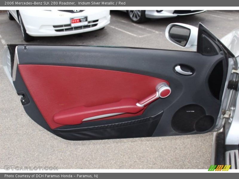 Door Panel of 2006 SLK 280 Roadster