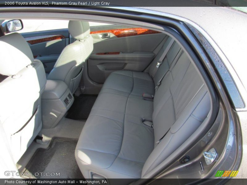 Phantom Gray Pearl / Light Gray 2006 Toyota Avalon XLS