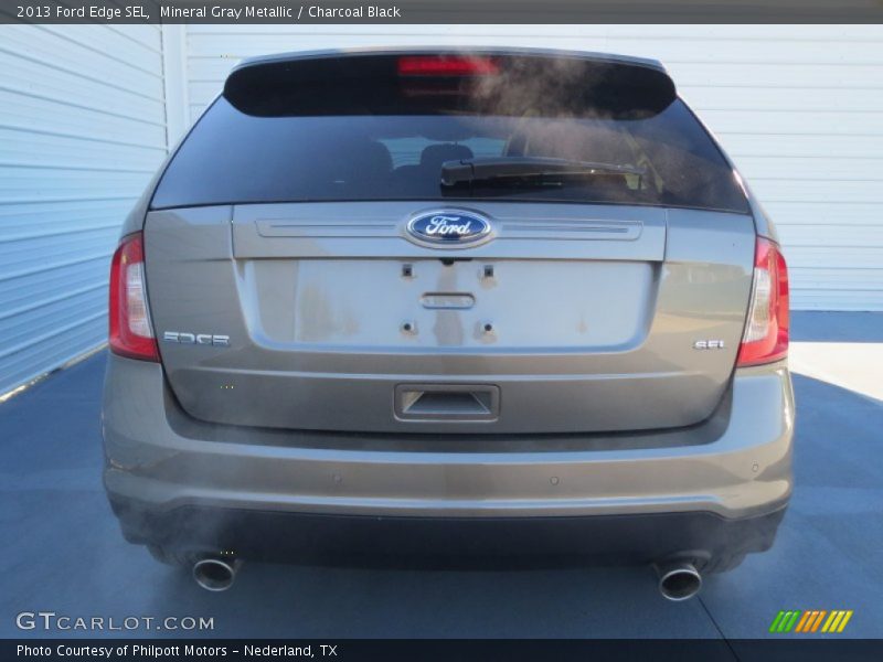 Mineral Gray Metallic / Charcoal Black 2013 Ford Edge SEL