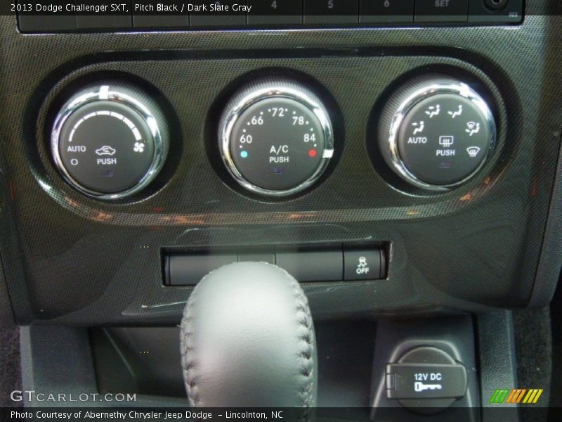 Pitch Black / Dark Slate Gray 2013 Dodge Challenger SXT