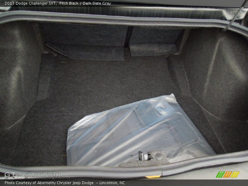 Pitch Black / Dark Slate Gray 2013 Dodge Challenger SXT